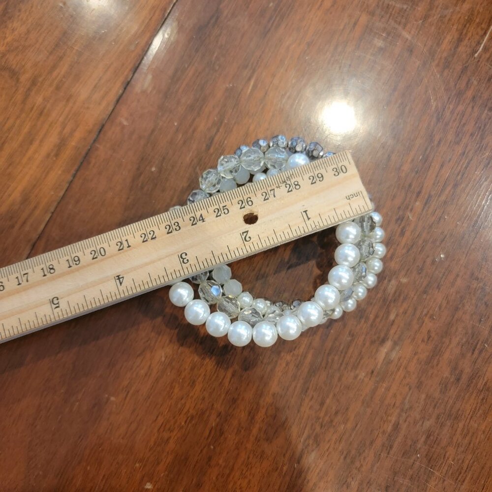 Pearl White & Gray Beaded Wrap Bracelet - Picture 8 of 8